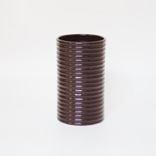 Load image into Gallery viewer, BERTRAN VASE - FONDANT BROWN
