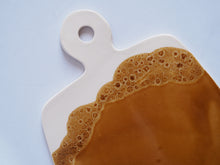 Load image into Gallery viewer, plancha quesos de ceramica hecha a mano
