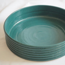 Load image into Gallery viewer, PROVENZA CENTERPIECE - GREEN PINE (SAMPLE)
